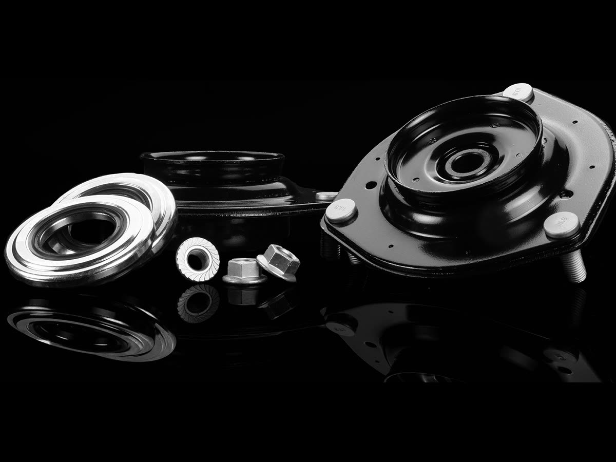 Strut Mounts build detail